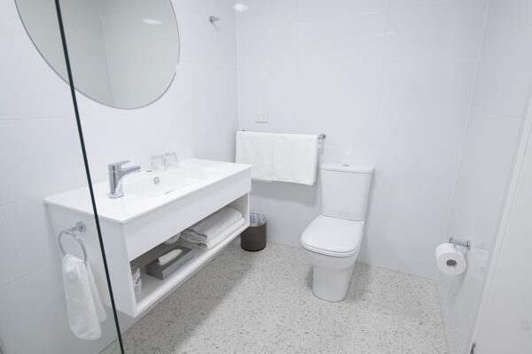 Superior room toilet