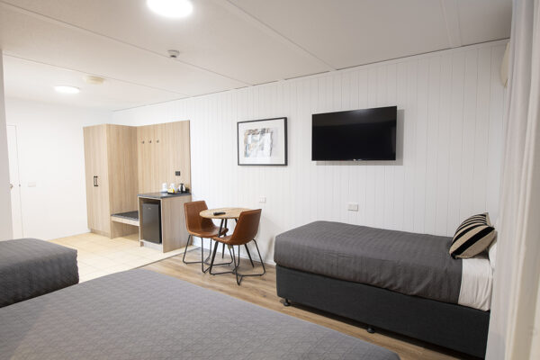 classic room plus rear view